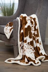 HAIR ON HIDE PLUSH THROW
