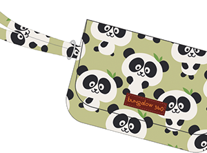 PANDA WRISTLET