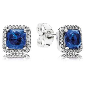 Stud earrings in sterling silver